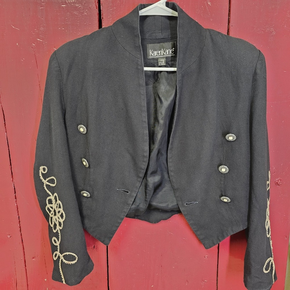 Vtg Karen Kane Bolero black jacket white accents. Size small